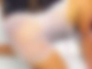 sara-tompsonn's Live Sex Cam Show