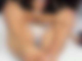 sara-tompsonn's Live Sex Cam Show