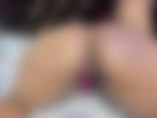sara-tompsonn's Live Sex Cam Show