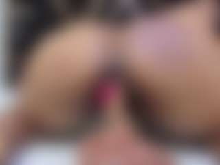 sara-tompsonn's Live Sex Cam Show