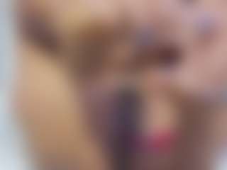 sara-tompsonn's Live Sex Cam Show