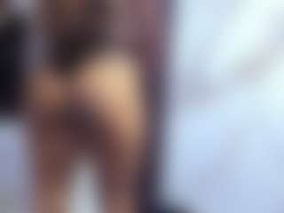 sara-tompsonn's Live Sex Cam Show