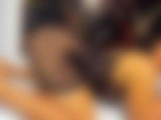 sara-tompsonn's Live Sex Cam Show