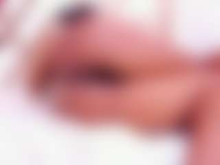 sara-tompsonn's Live Sex Cam Show