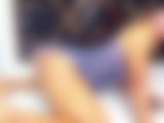 sara-tompsonn's Live Sex Cam Show
