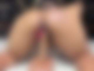 sara-tompsonn's Live Sex Cam Show