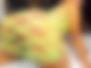 sara-tompsonn's Live Sex Cam Show