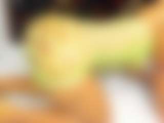 sara-tompsonn's Live Sex Cam Show