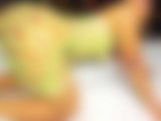 sara-tompsonn's Live Sex Cam Show