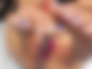sara-tompsonn's Live Sex Cam Show