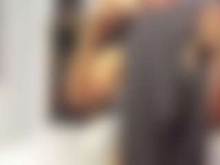 sara-tompsonn's Live Sex Cam Show