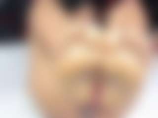 sara-tompsonn's Live Sex Cam Show