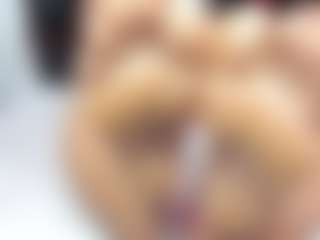 sara-tompsonn's Live Sex Cam Show
