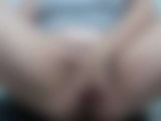 Moon's Live Sex Cam Show