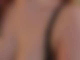 Live cam show with tracy-blair - Solo Show on milfzrlive.com