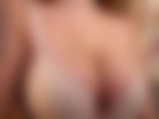 Live cam show with tracy-blair - Public Black on Dolls Live