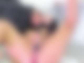 Live cam show with atenea-jonson - Big Tits Small Tits on Camsoda