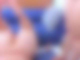 Live cam show with Franshesskaa - Foot Fetish on CamwithHer