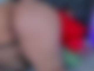 Live cam show with Franshesskaa - Mature on googirlz