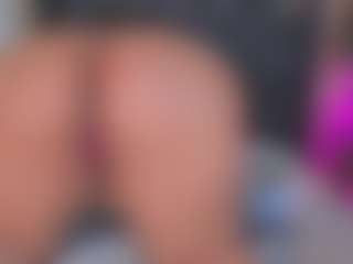 Franshesskaa's Live Sex Cam Show