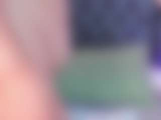 Franshesskaa MILF webcam performer live streaming