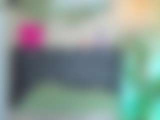 Franshesskaa MILF webcam performer live streaming