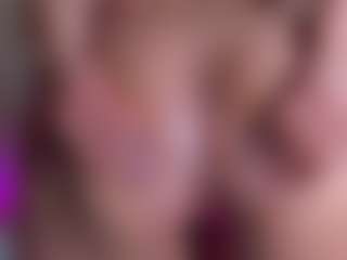 Live cam show with Franshesskaa - Public Mature on xplaylive.com