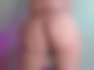 Franshesskaa MILF webcam performer live streaming