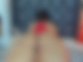 Live cam show with Franshesskaa - Blowjob on CamClone