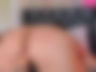 Live cam show with Franshesskaa - Anal MILF on sexylive.show