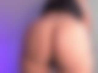 Franshesskaa's Live Sex Cam Show