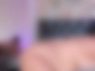 Live cam show with Franshesskaa - Anal on Camsoda