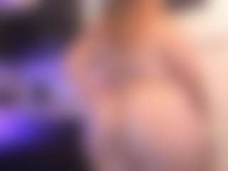 Franshesskaa's Live Sex Cam Show