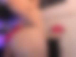 Live cam show with Franshesskaa - Foot Fetish on EXY