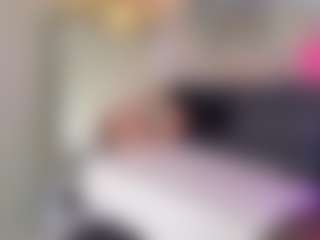 Franshesskaa's Live Sex Cam Show