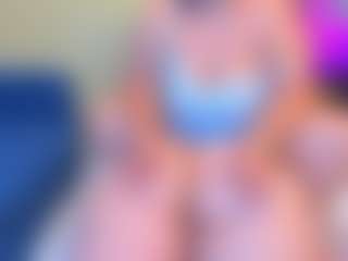 Live cam show with Franshesskaa - White on Soda Cam | colombia