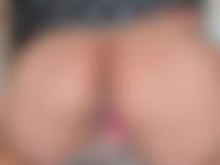 Franshesskaa's Live Sex Cam Show