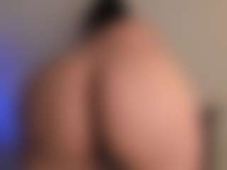 Live cam show with Franshesskaa - Striptease MILF on Pornisteam.com