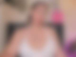 Live cam show with Franshesskaa - Lush Mature on nudelive.tv