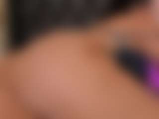 Live cam show with Franshesskaa - Public Big Tits on friskycurves.com
