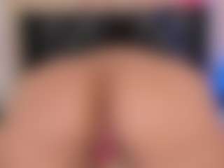 Franshesskaa's Live Sex Cam Show