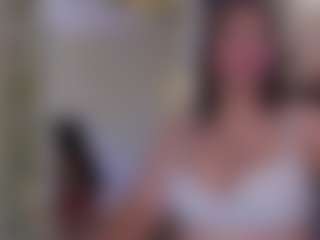 Franshesskaa MILF webcam performer live streaming