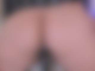 Live cam show with Franshesskaa - Normal on xDating
