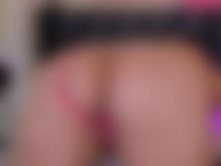 Franshesskaa's Live Sex Cam Show