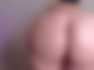 Franshesskaa MILF webcam performer live streaming