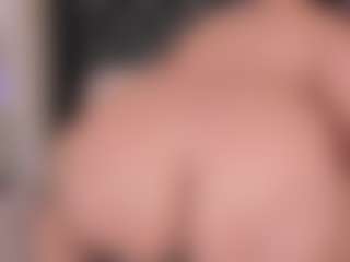 Franshesskaa's Live Sex Cam Show