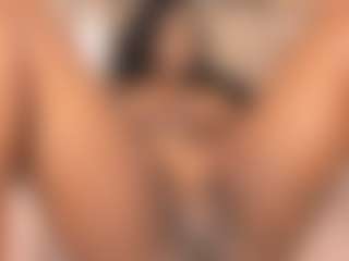 Live cam show with Lilian-Starfire - Ebony on UwU Esports