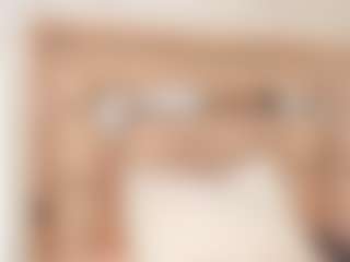 Live cam show with Lilian-Starfire - Ebony on makecum.org