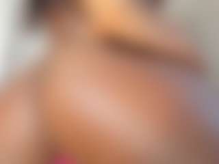 Live cam show with Lilian-Starfire - BBW on Camsoda