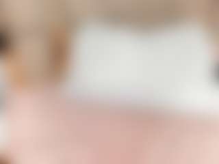 Live cam show with Lilian-Starfire - Ebony Teen (18+) on luckytryst.com